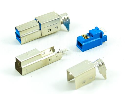 USB 3.2 : A and B types 8972 Series | 8972-B09C30UM1A | USB 3.0  B Plug Solder type with cover for cable assembly